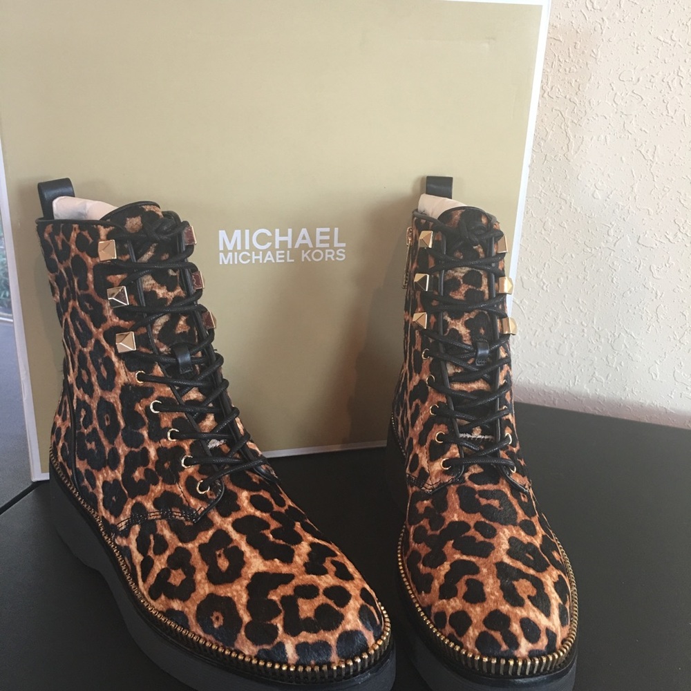Michael Kors Combat Boot Leopard Print Calf Hair - Picture 3 of 8